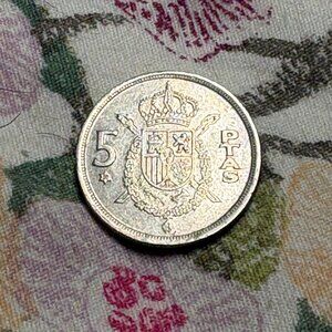 🪙 1975 Spain 5 Pesetas Coin — King Juan Carlos I — Circulated - Vintage